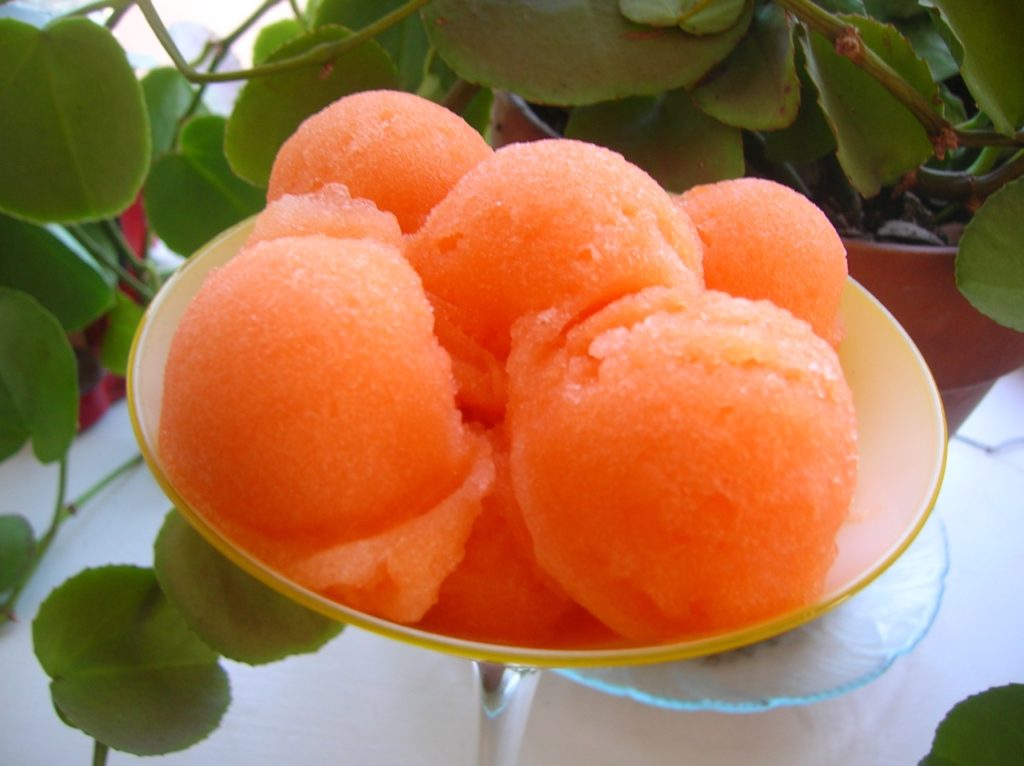 Cara Membuat Es Krim Wortel Yang Lembut Dan Menyehatkan | cara membuat es krim wortel yang lembut dan menyehatkan Cara Membuat Es Krim Wortel Yang Lembut Dan Menyehatkan | cara membuat es krim wortel yang lembut dan menyehatkan
