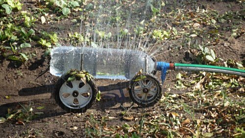 botol plastik penyiram tanaman