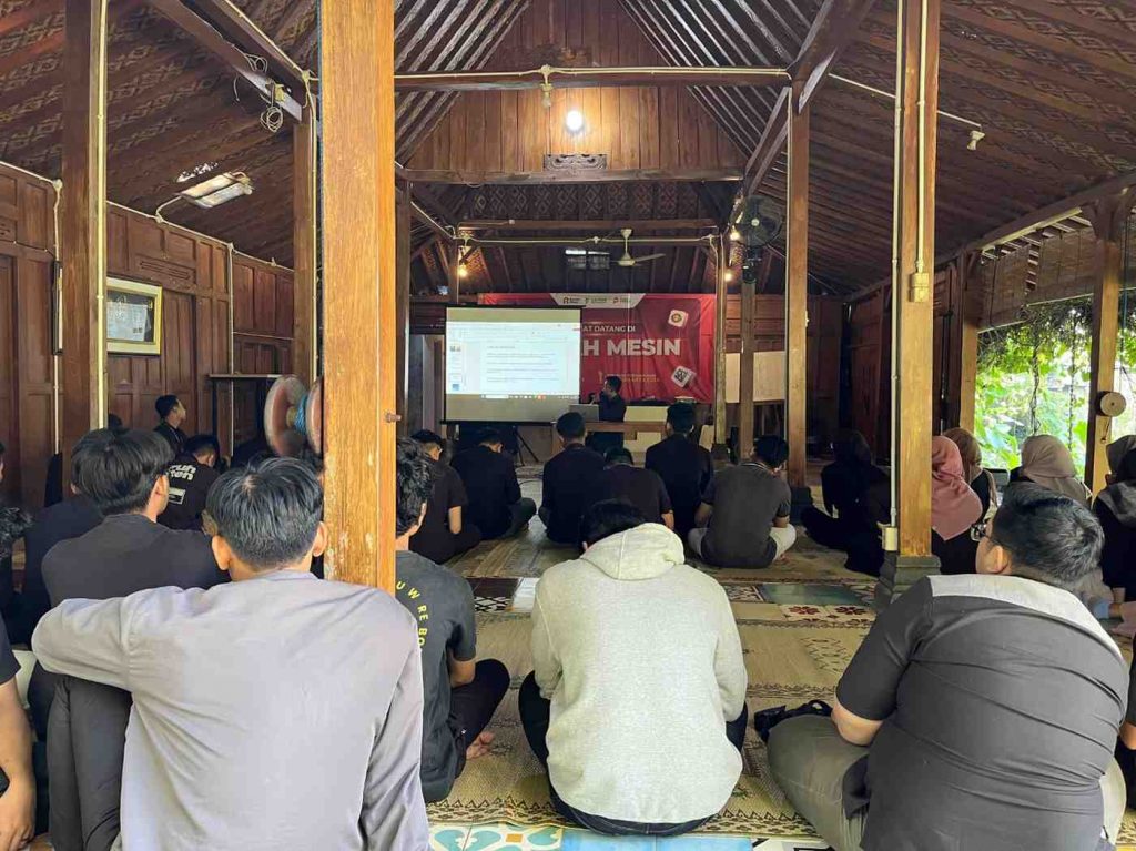 Inspirasi Pagi Rumah Mesin Mas Restu | Karyawan