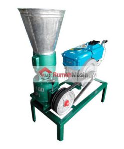 Mesin Pembuat Pakan Ayam