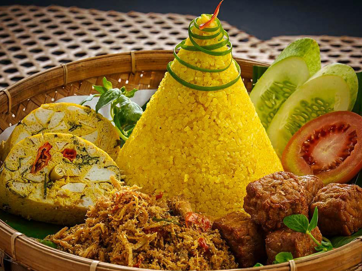 Cara Membuat Nasi Kuning yang Mudah dan Tidak Pakai Ribet