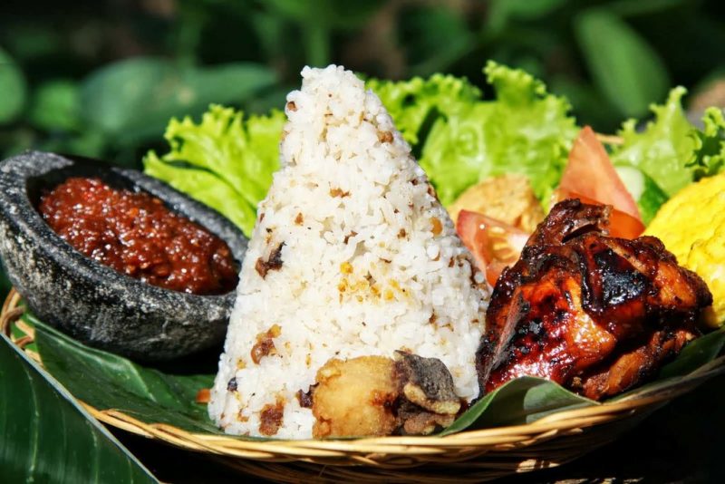 Resep Nasi Uduk Betawi yang Lezat Dan Sangat Diminati