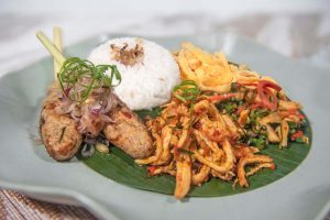 Nasi Campur Makanan Khas Bali