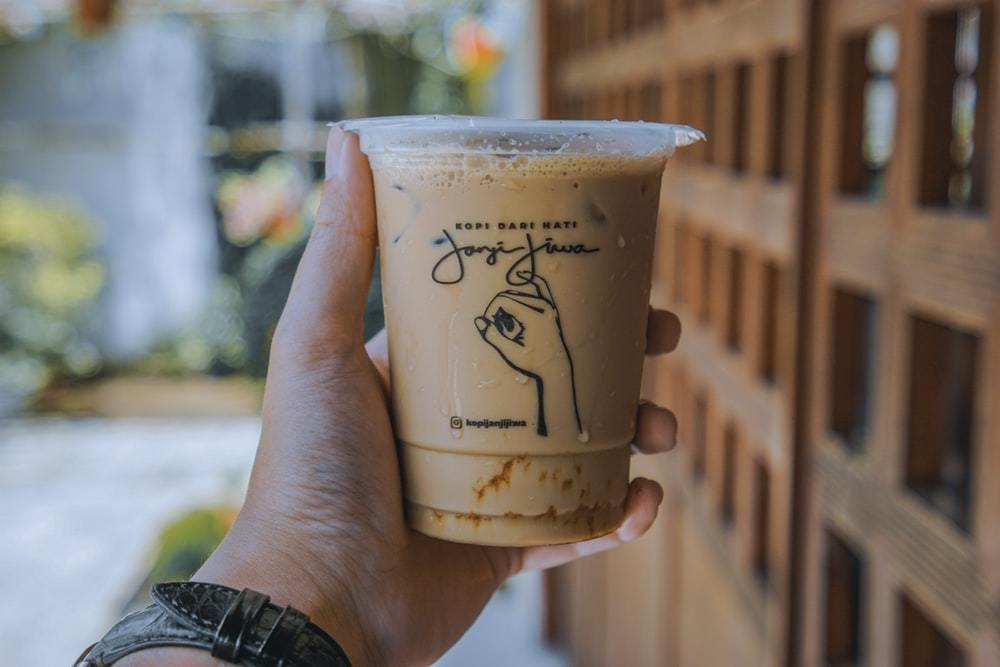 cara membuat es kopi susu