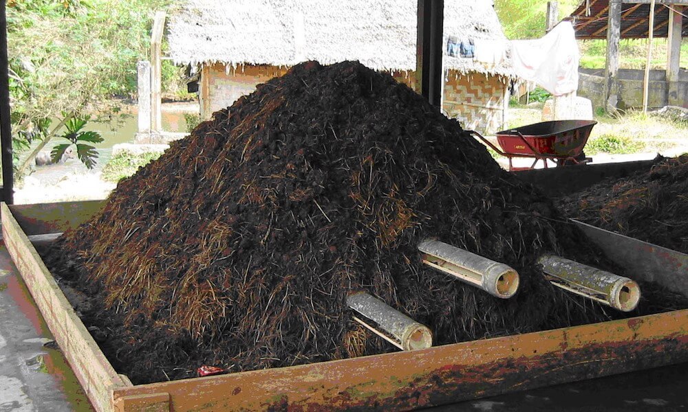 cara membuat tanah kompos