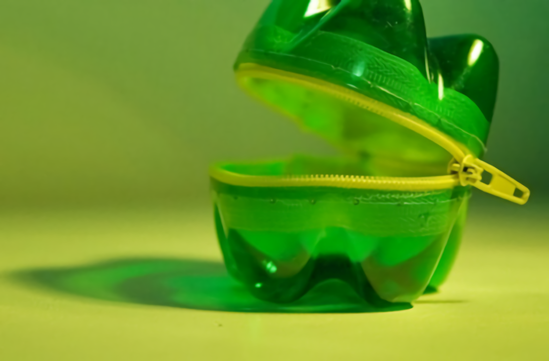 kerajinan dari plastik bekas