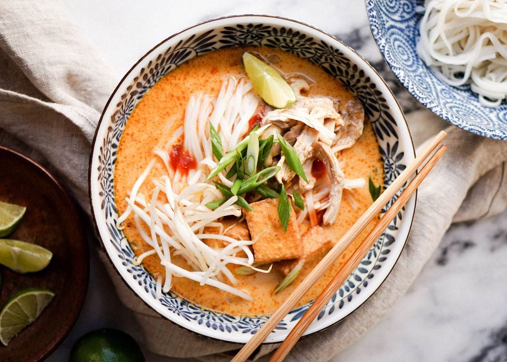 cara membuat laksa ayam suwir