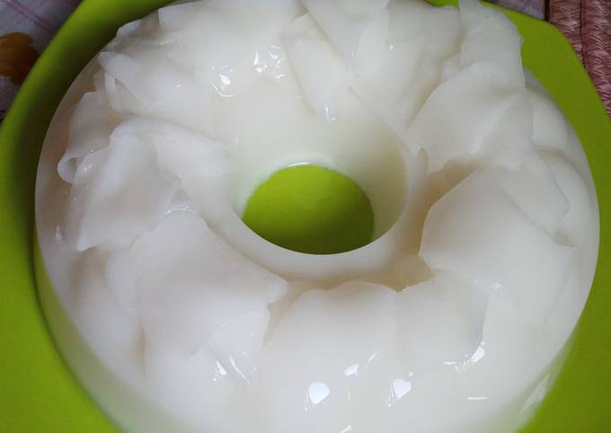 puding kelapa muda