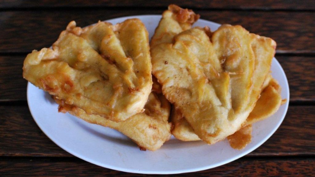 cara membuat pisang goreng kipas