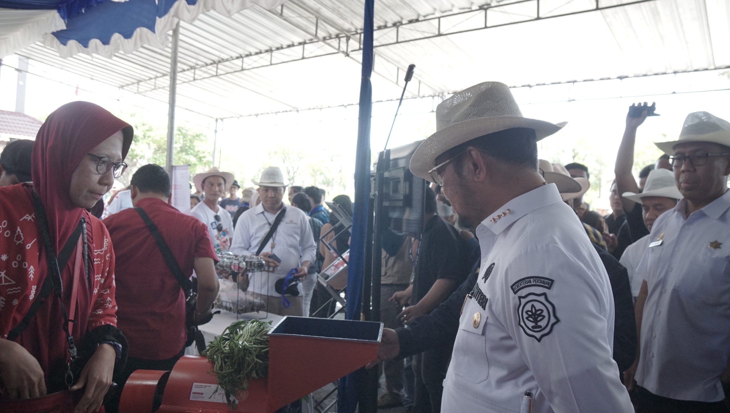 CV Rumah Mesin Pameran Puncak Bulan Bakti Peternakan dan Kesehatan Hewan