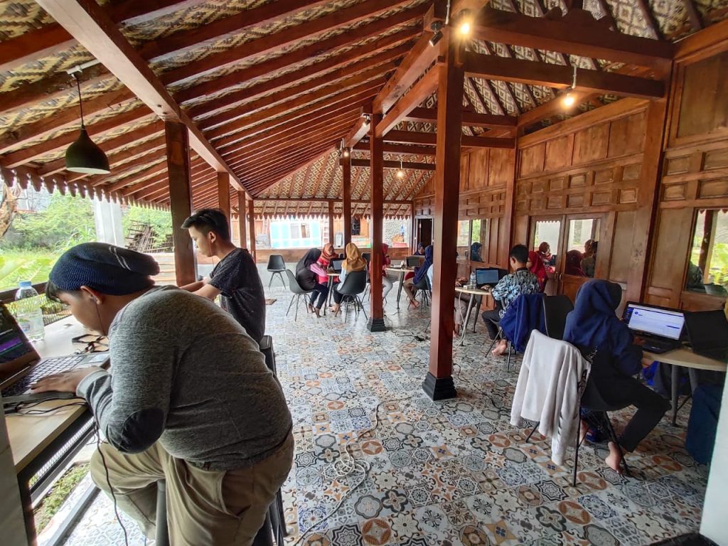 tempat pkl jurusan administrasi perkantoran