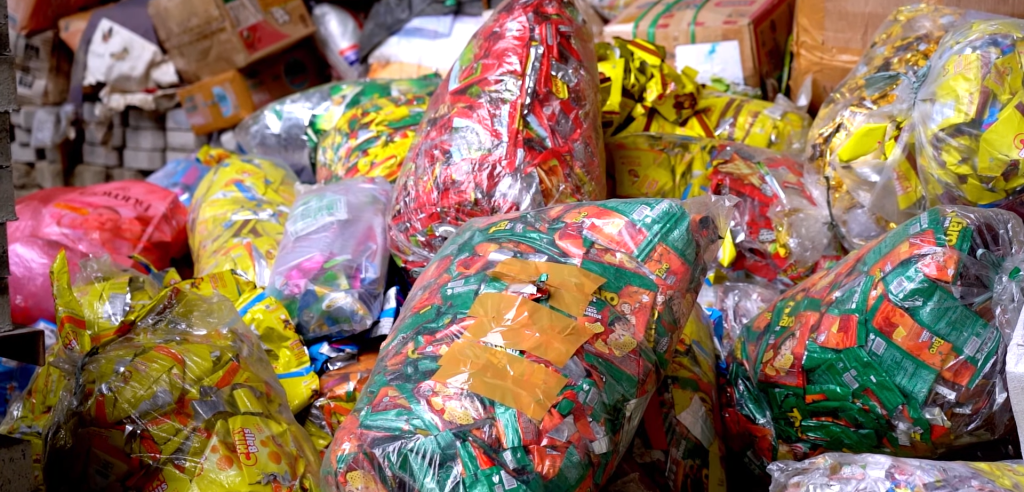 mengolah sampah plastik