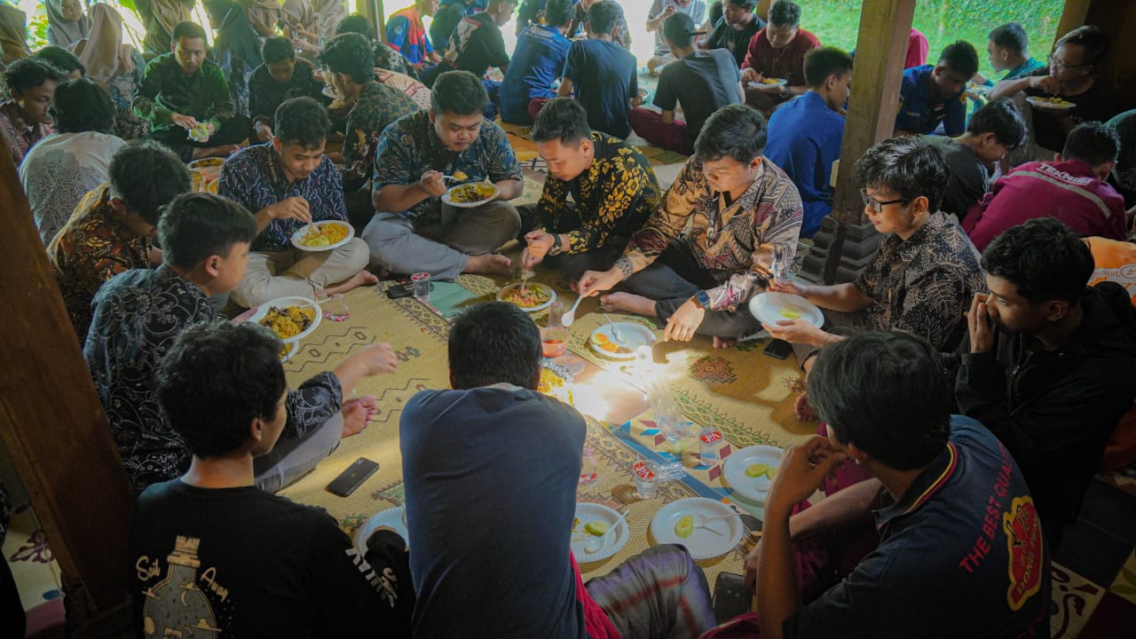 Suasana Idul Adha Rumah Mesin