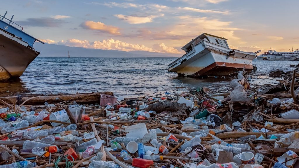 Bahaya Limbah Plastik bagi Lingkungan, Perspektif di Masa Depan