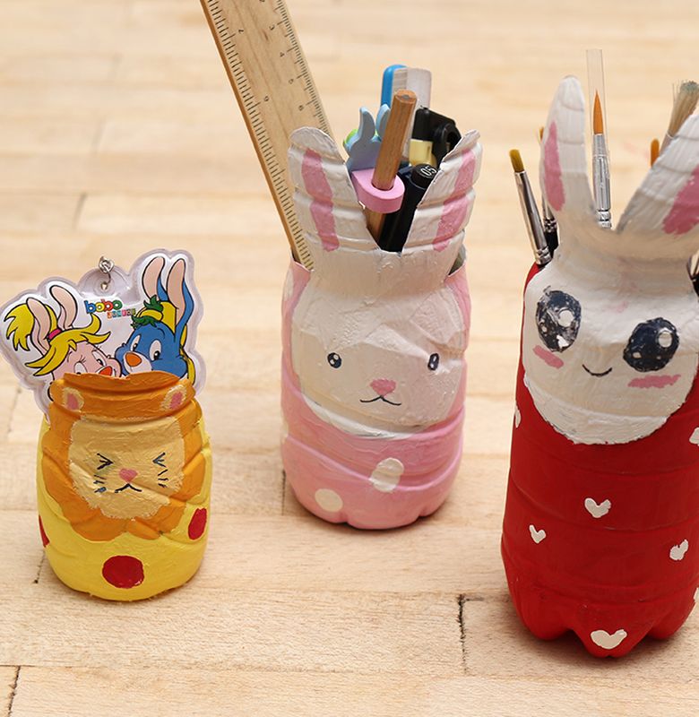 tempat pensil dari botol plastik