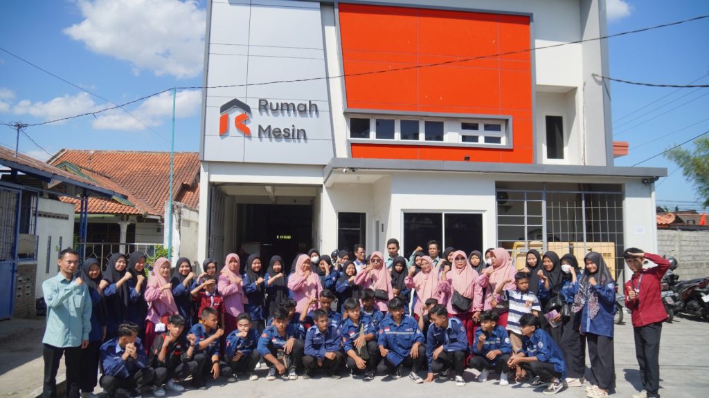 Kunjungan Industri SMK Al Amin