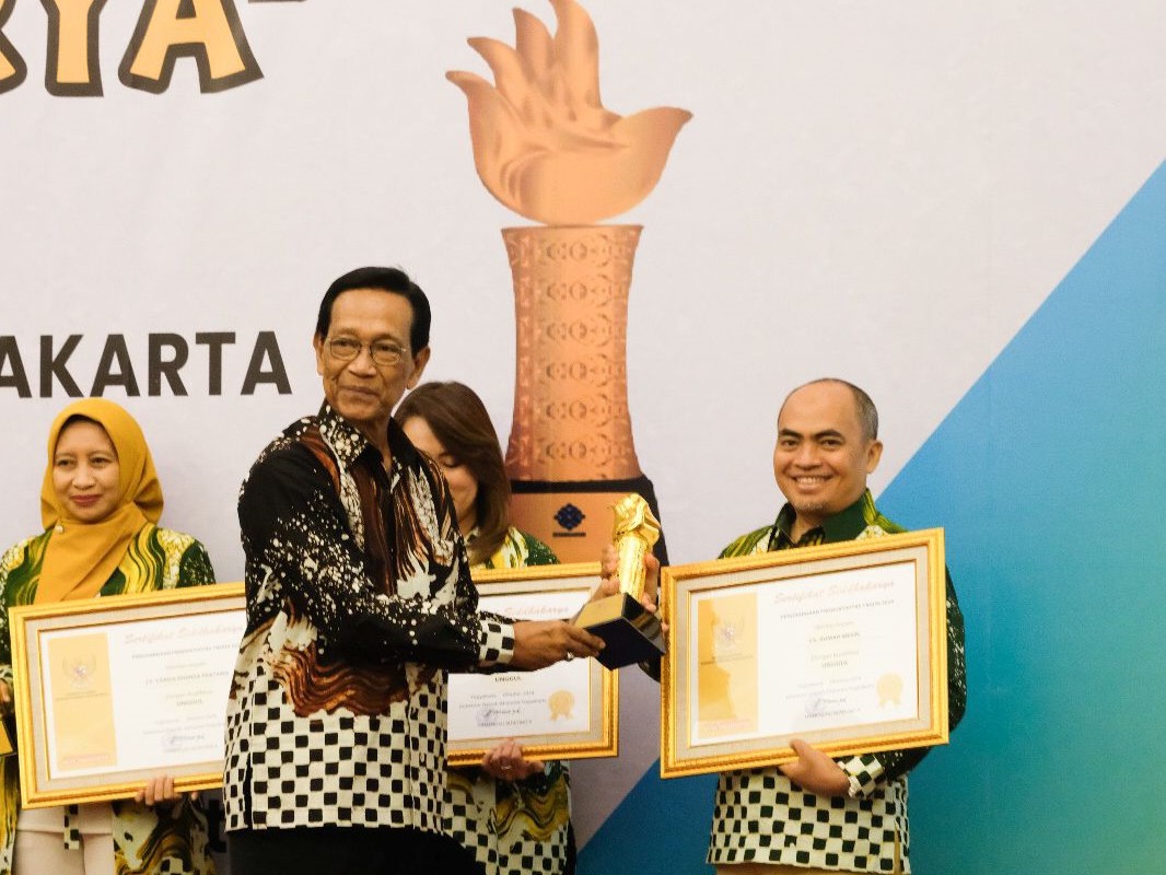 Penghargaan Siddhakarya dari Gubernur DIY