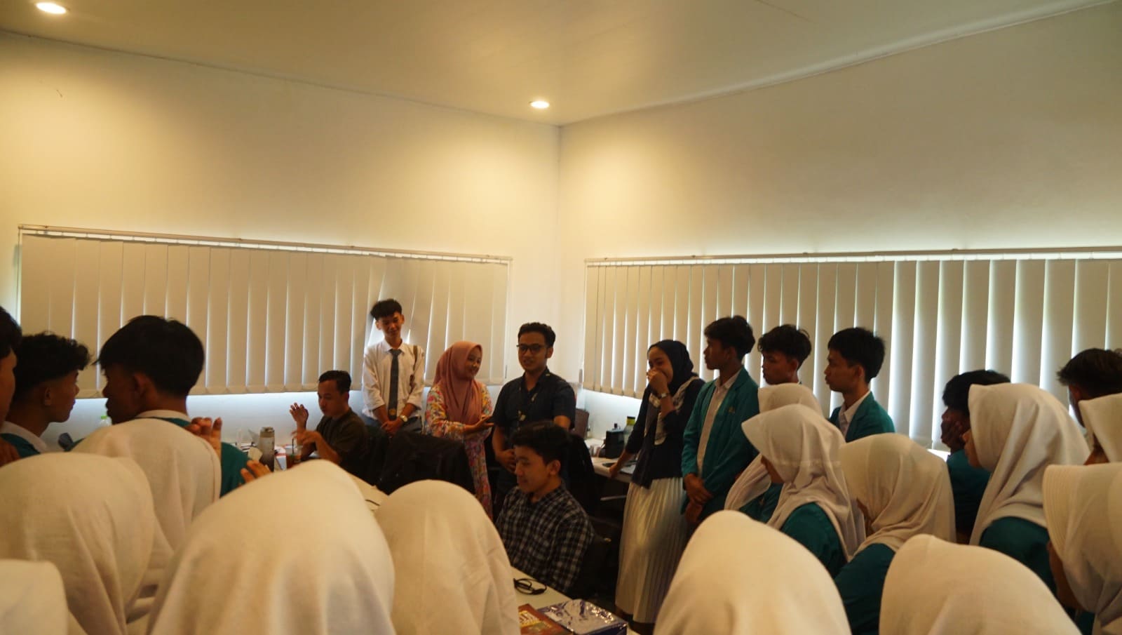 Gambar Kunjungan Industri SMK Assuyuthiyyah 2