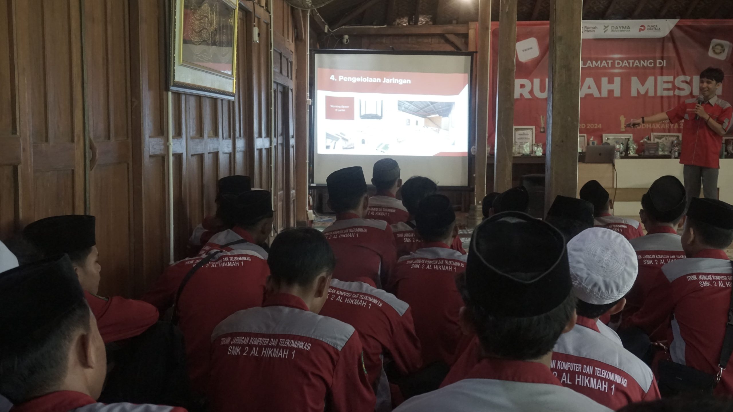 Peserta Kunjungan Idustri SMK Al Hikmah Sirampong
