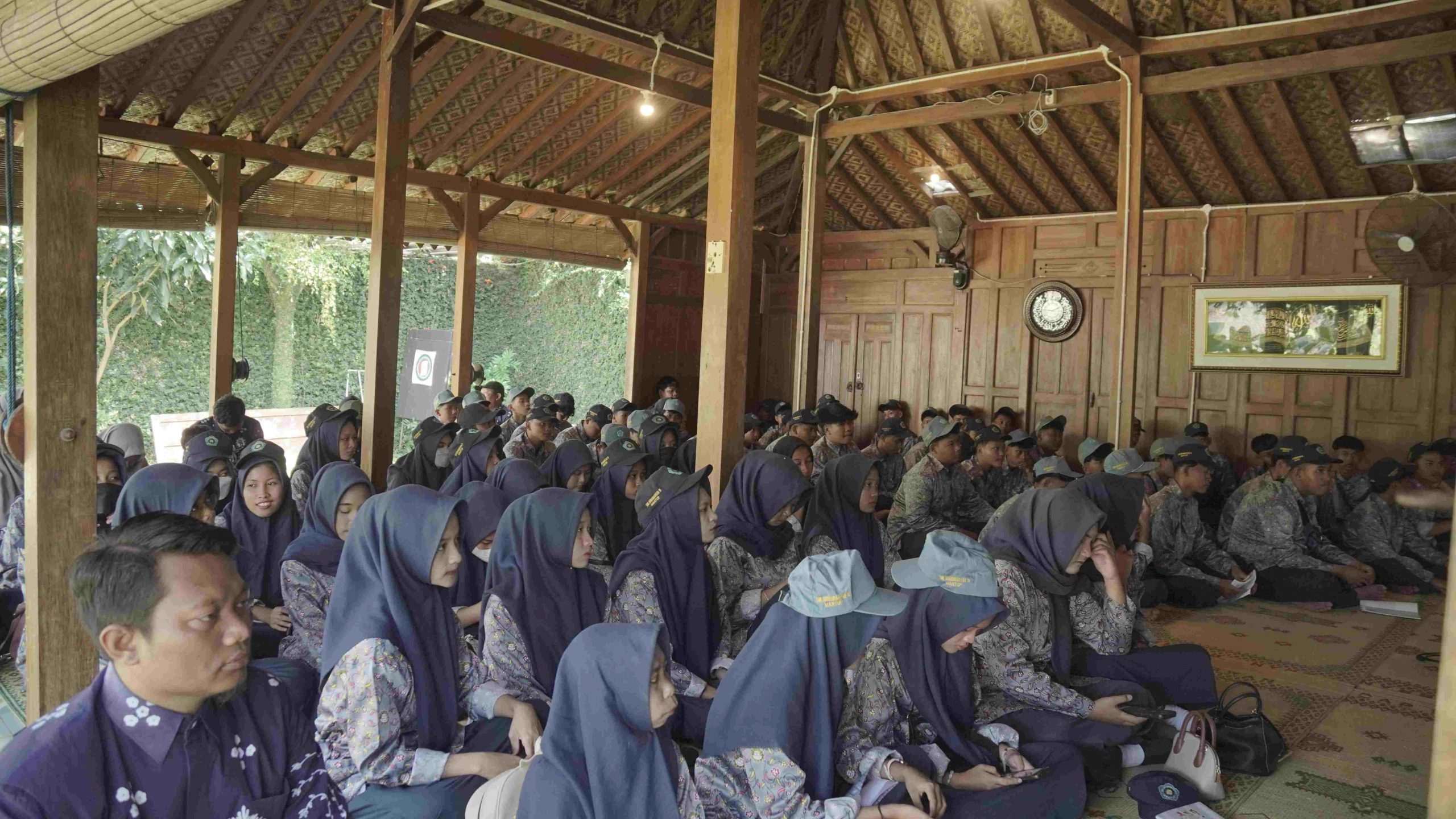 Sesi Materi Oleh Mas Alfian