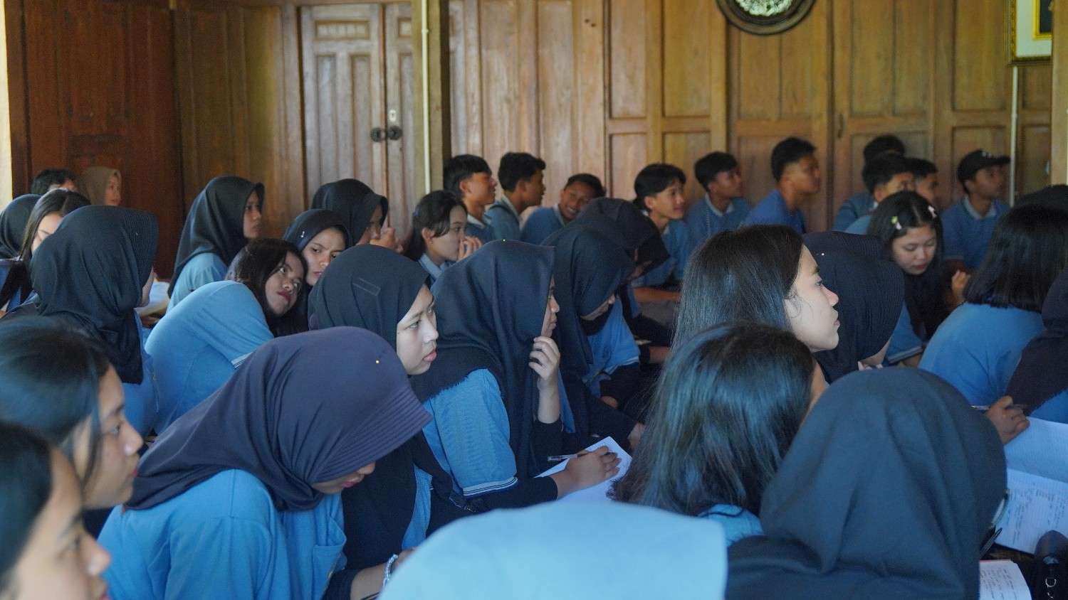 Suasana Kunjungan Industri Saat Penyampaian Materi