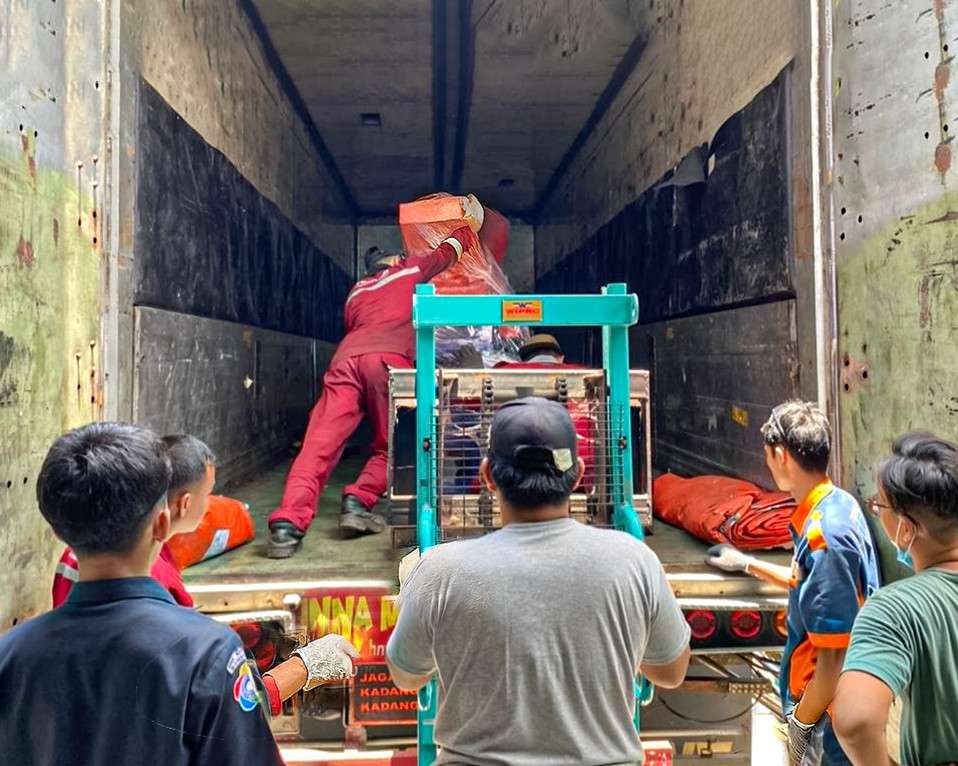 Rumah Mesin Kirim Mesin Pencacah Plastik ke Jakarta!