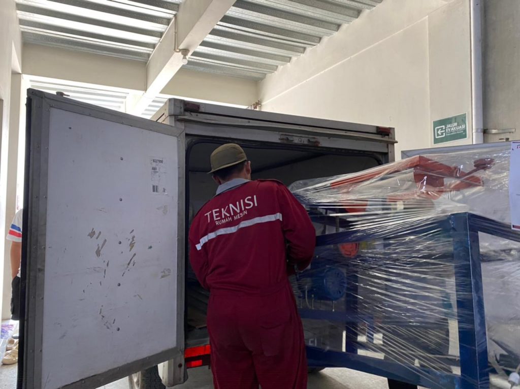 Pengiriman Mesin Pengolah Gedebog Pisang ke Cianjur