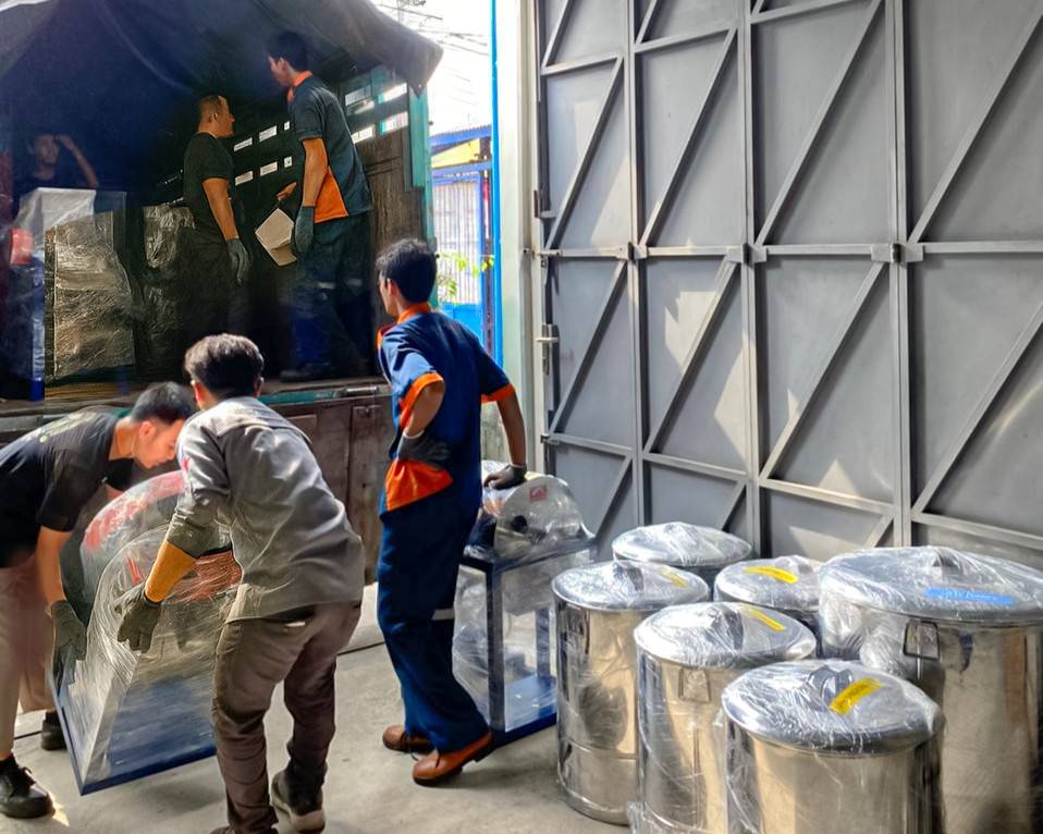 Pengiriman Mesin Pengolahan Singkong dan Kedelai ke Kalimantan Selatan