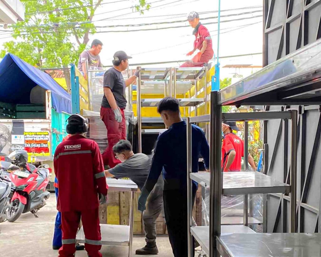 Pengiriman Peralatan SPPG ke Yogyakarta