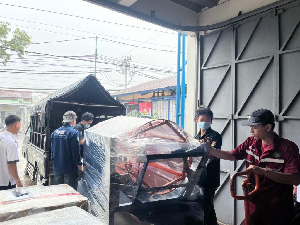 Pengiriman Mesin Pengayak Kompos ke Pasuruan